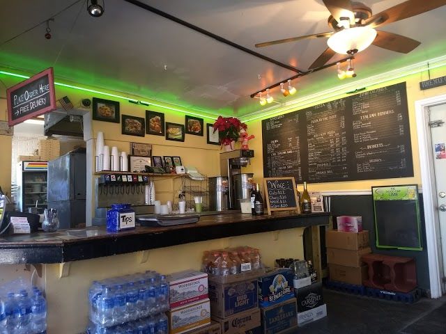 Borrillo's Pizzeria and Beer & Wine Garden